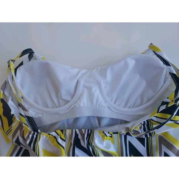 NWOT Ladies Chevron Underwire Bra Top Adjustable Length Swimsuit Top Size Large - Picture 7 of 8